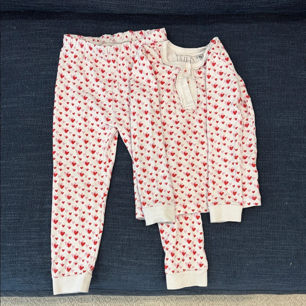 Cozy Heart Print Kids Pajama Set